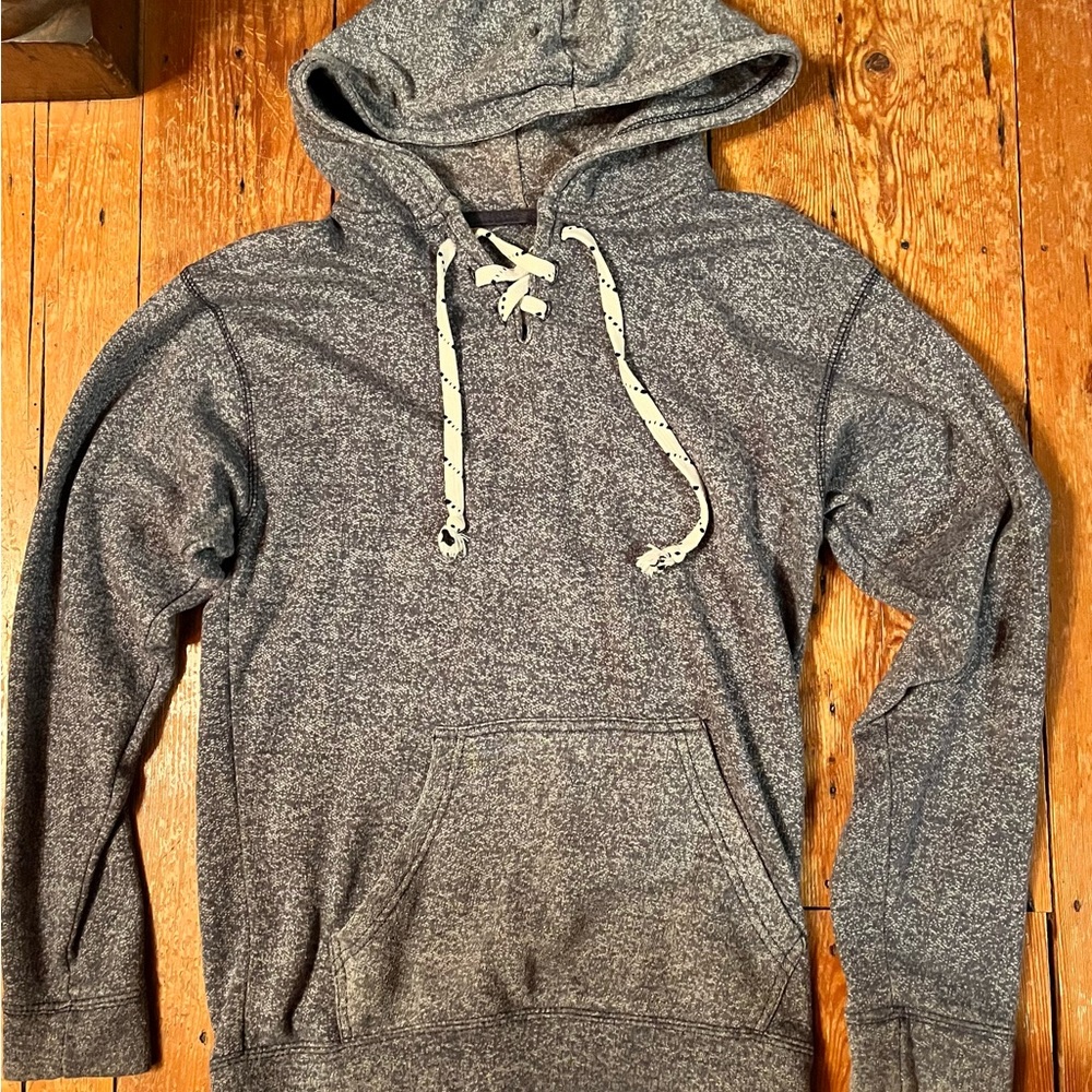 Vineyard Men’s Small Gray Lace-Up Hoodie – Cotton Pullover – Nautical Varsity